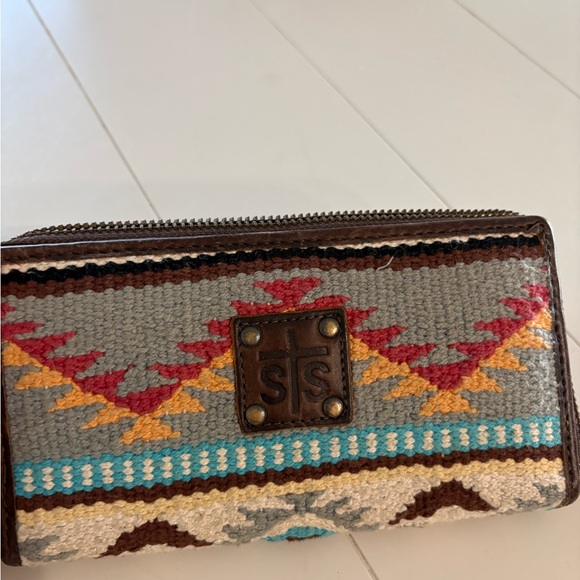 STS Ranch Aztec Colorful Patterned Wallet - Picture 2 of 7